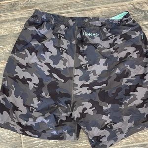 Birddogs Mens size X-Large regular inseam Wyatt Slurp gym shorts set of 2